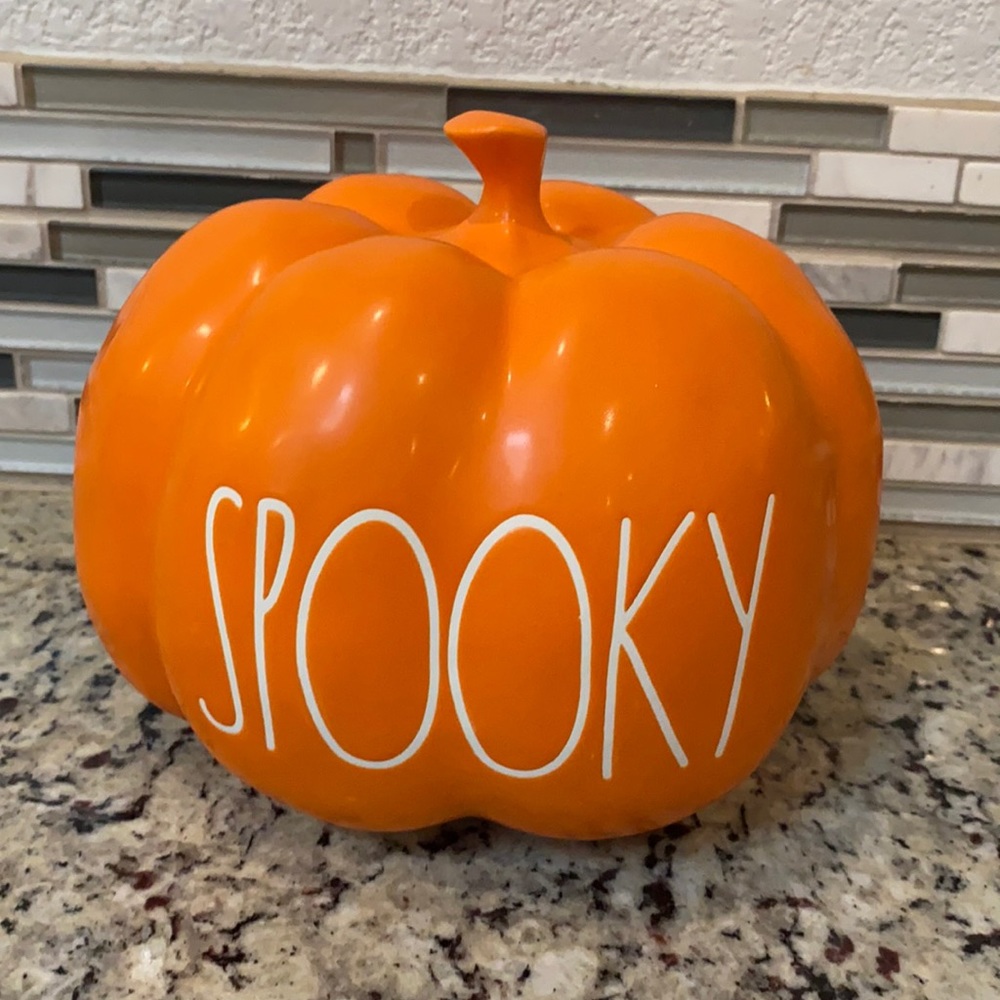 Rae Dunn SPOOKY pumpkin